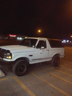 Jeff's Bronco Graveyard