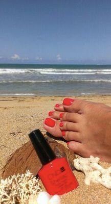 Shellac toes for color strong