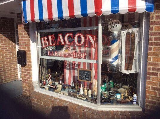 Beacon Barber Shop on Steilacoom Blvd near Bridgeport in Lakewood, WA