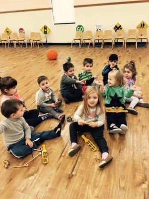 Everyday fun music and dance classes