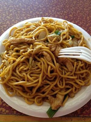 Chicken Lo Mein. Really good and a lot.