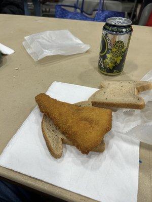 Fried fish on rye bread.