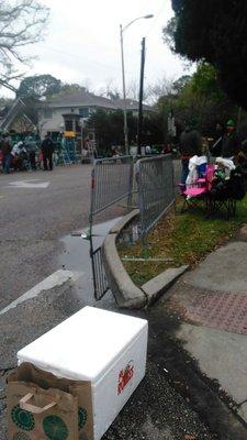 Crowds waiting on the parade