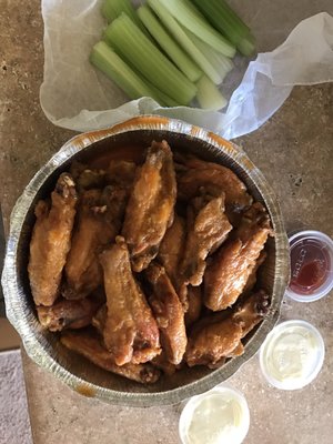 Wings, 7/10 decent size, nice amount of celery (never enough for me) and  cheap blue cheese. Still ok good the area and would come back.