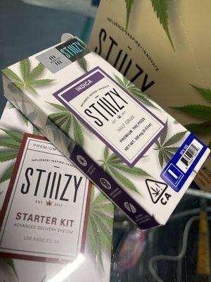 buy 4, get 1 FREE STIIIZY pods