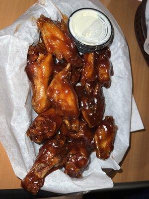 More BBQ wings