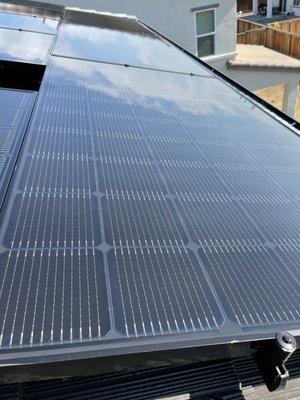 Solar Panel Cleaning Pros