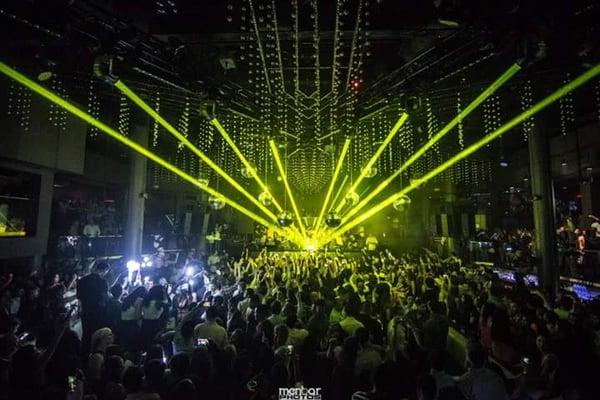 Another amazing night at Story, the ultimate in VIP experience Miami has to offer!  To plan your visit 5612391200