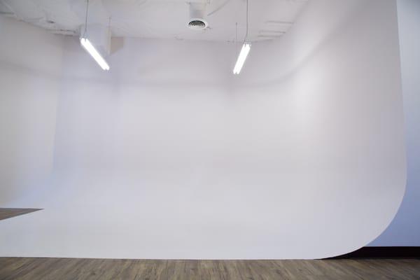 Large Studio with 12x10x15' cyc wall