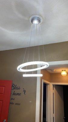 Light Fixture/ Chandelier "Hanging"