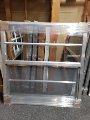 Single Hung Window, Millfinish Frame, Clear 3/16 Glass, 2/2 w/ screen code# 23