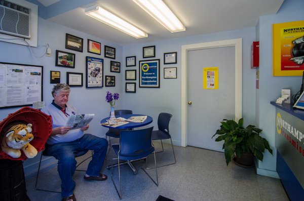 Clean & comfortable customer waiting area