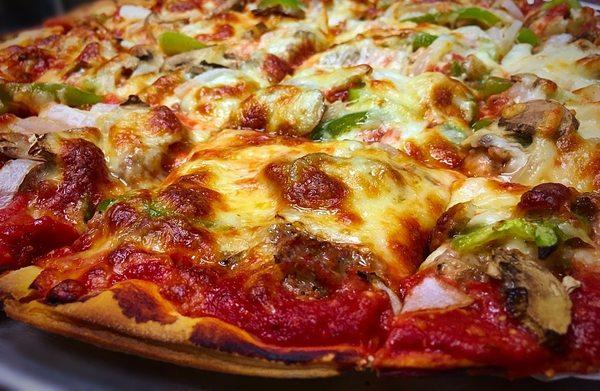 Outstanding thin crust pizza that is handmade and made to order.