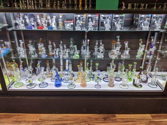 Looking for a new rig? We have a huge selection of concentrate pieces and all the gear you could ever need!