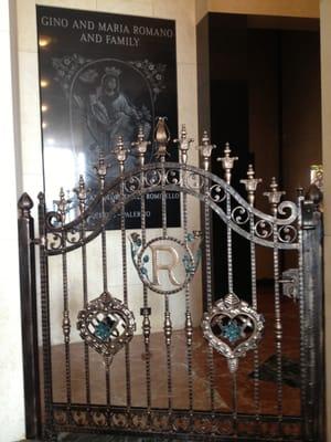 Copper finish gate