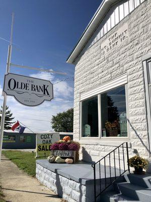 The Olde Bank