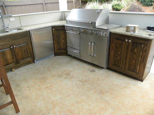 Outdoor Kitchens