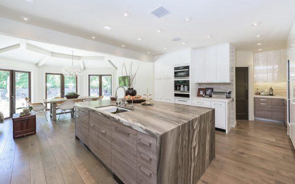 Contemporary Kitchen