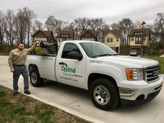 Optimal Turf Care truck and tech