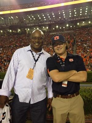 Before moving to Westchester NY, Dr. Gott was one of the team physicians of The AUBURN Tigers, Bo Knows!