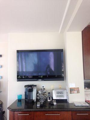 Coffee bar TV