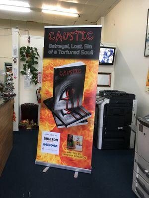 Retractable banner 33"