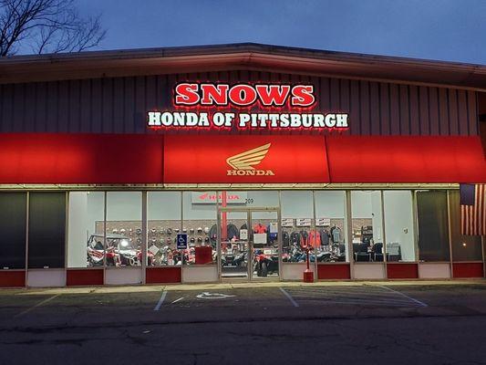 Snows Honda of Pittsburgh took ownership of West Hills Honda in moon township 11/06/2020 any reviews prior to this date are from prior owner