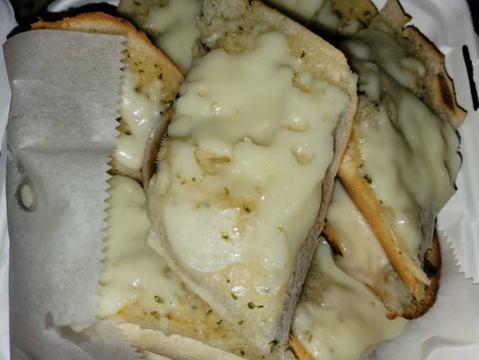 Garlic bread with cheese