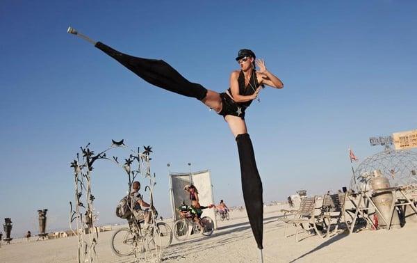 Rebecca Fireplug on stilts at burningman