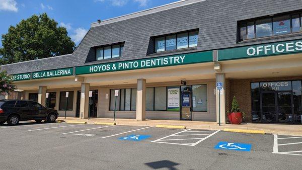 Hoyos & Pinto Dentistry