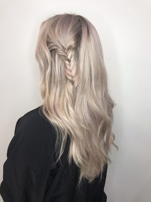 Itip extensions and highlight to a rose quartz color