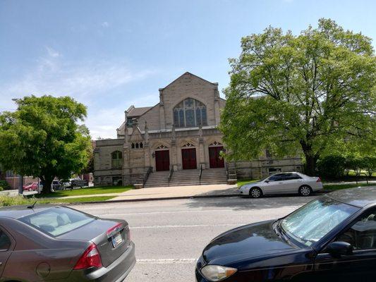 Church entrance facing Delaware