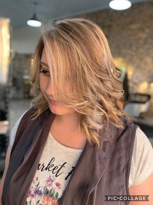 Warm blonde balayage.