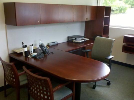 Boomerang Used Office Desk New Jersey - http://www.boomerangofficefurniture.com/