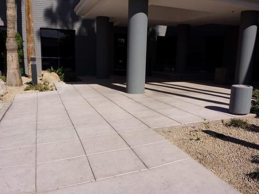 Entrance at medical office with 2' joints and color