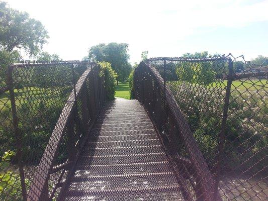 Shepard Park / Keller Park Connecting Bridge