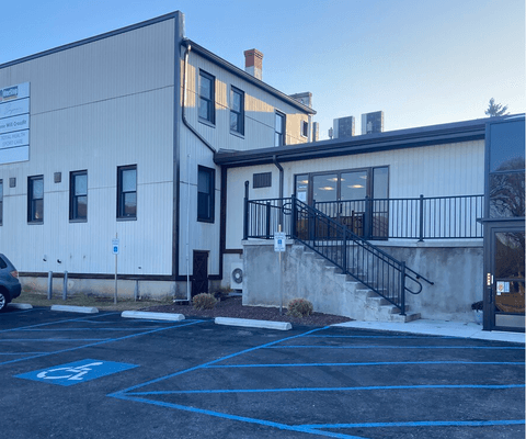 The Emmaus office has a parking lot with accessibility options with six beautifully decorated rooms for sessions: both online and in-person.