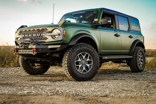 Bronco with mods by Total Offroad of Naperville