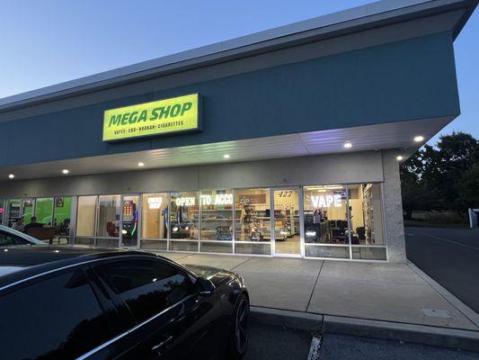 Mega shop