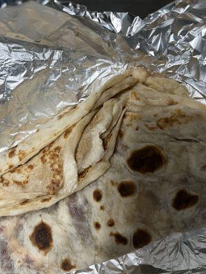 I went to buy some baleadas and they gave me all of them raw without beans. We paid for something, right?