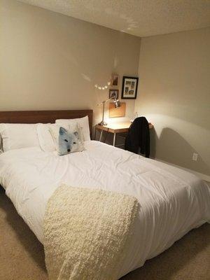 Good sized bedrooms. This is a Queen bed in one of the two smaller berms of a three bedroom layout.