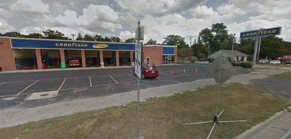 Goodyear Auto Service Center 3310 N Holland Sylvania Rd, Toledo, OH. 43615