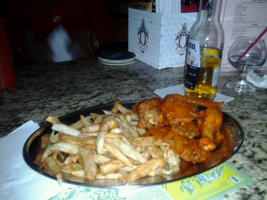 Wings & fresh cut fries...yummy