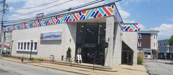 Lowell Pawn