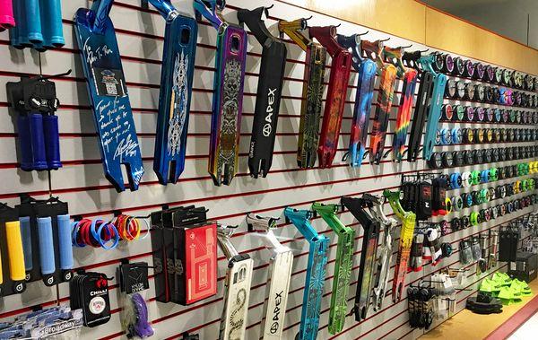 Scooter decks and scooter wheels can be purchased in Orlando, Florida. We have a big selections for proscooters.