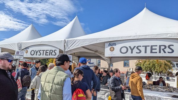 Oysters - line takes 10 minutes during first 2 hours, then about 30 minutes later in the day