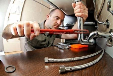 Commercial plumbing and residential plumbing at your service!