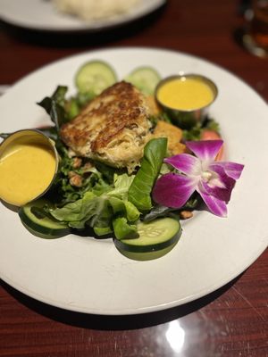 House salad with Crab Cake