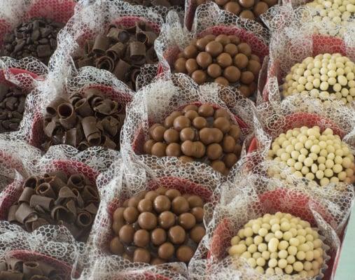 Dark chocolate brigadeiro ombre