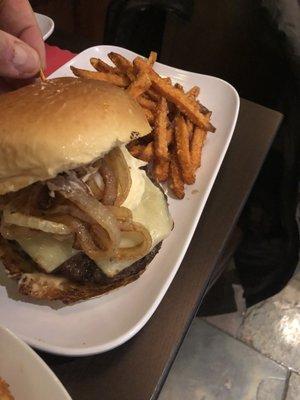 Texas burger with sweet potato fries